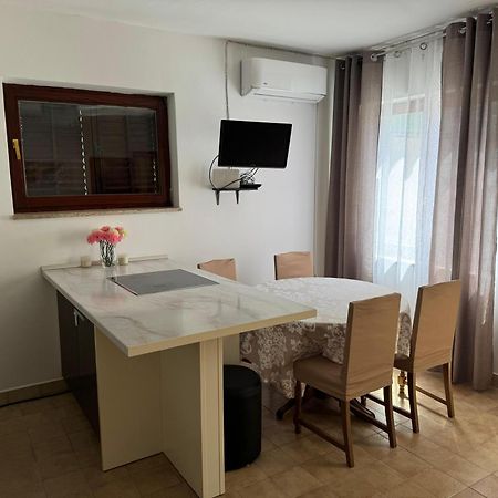 Apartman Roguljic スプリト エクステリア 写真